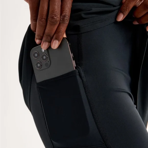 Abercrombie — Traveler Mini Dress – Size Small Tall — Black — NWOT - Picture 13 of 15